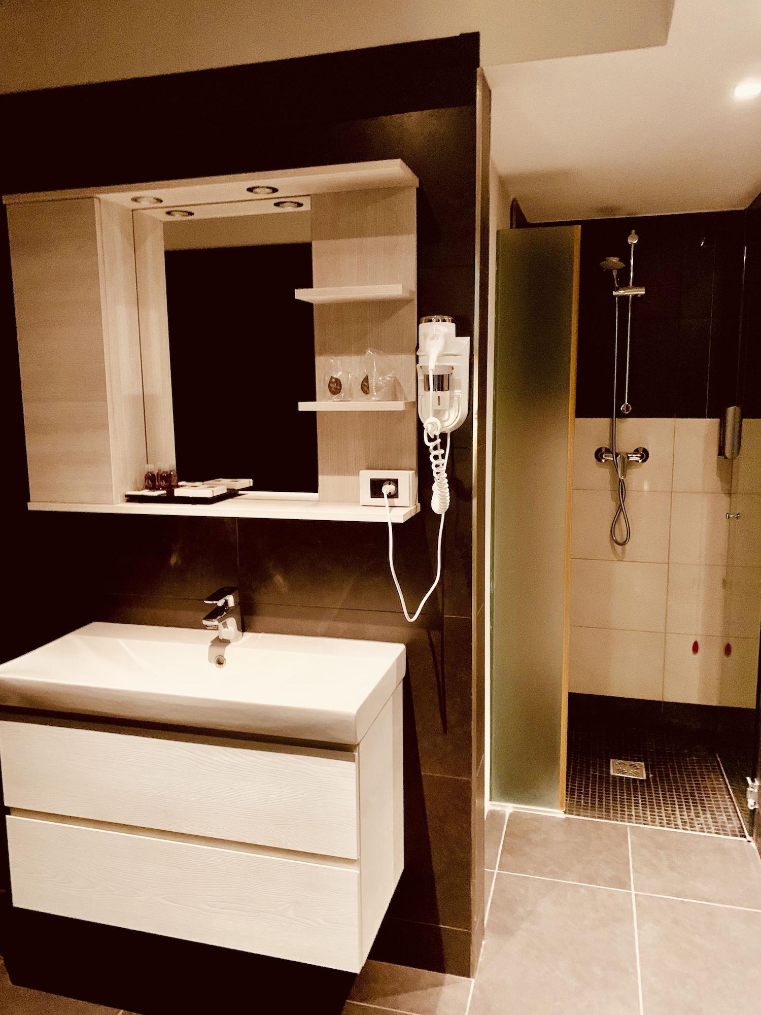 Star Hotel Airport Verona Доссобуоно Экстерьер фото